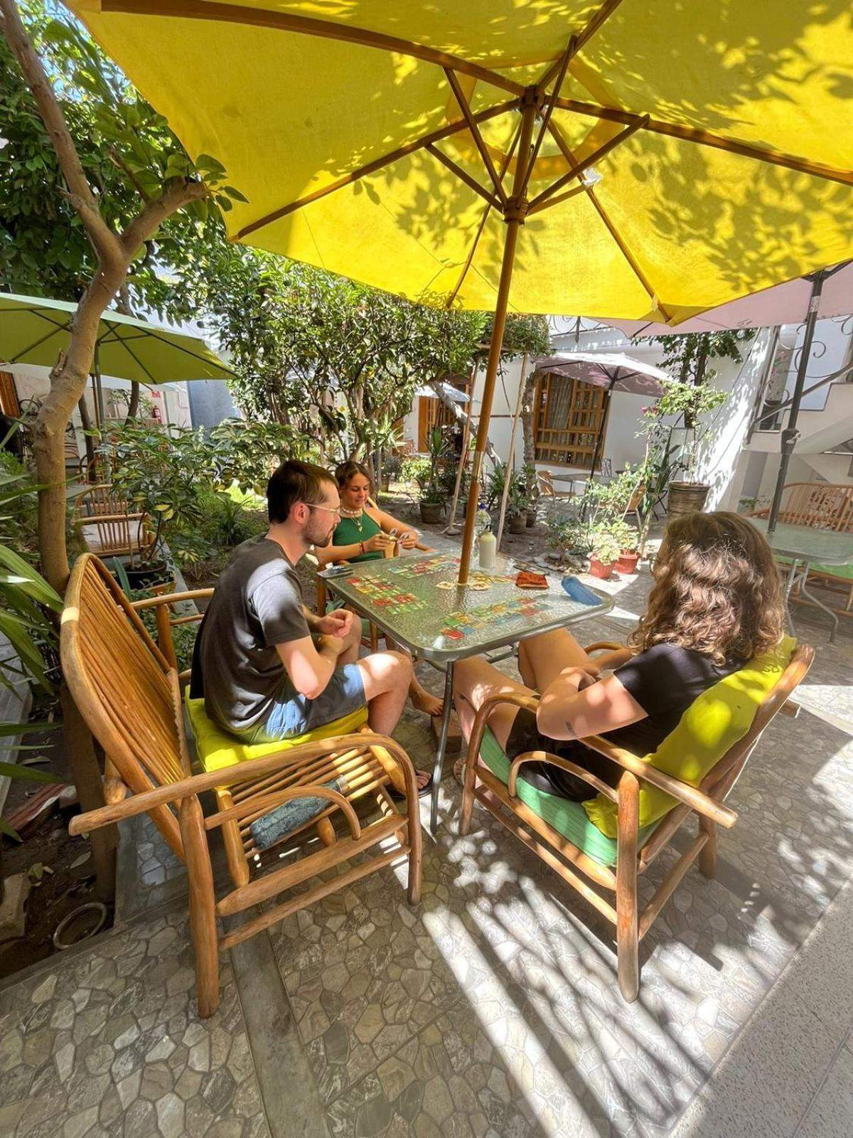 El Huerto Hostel Ica Exteriör bild